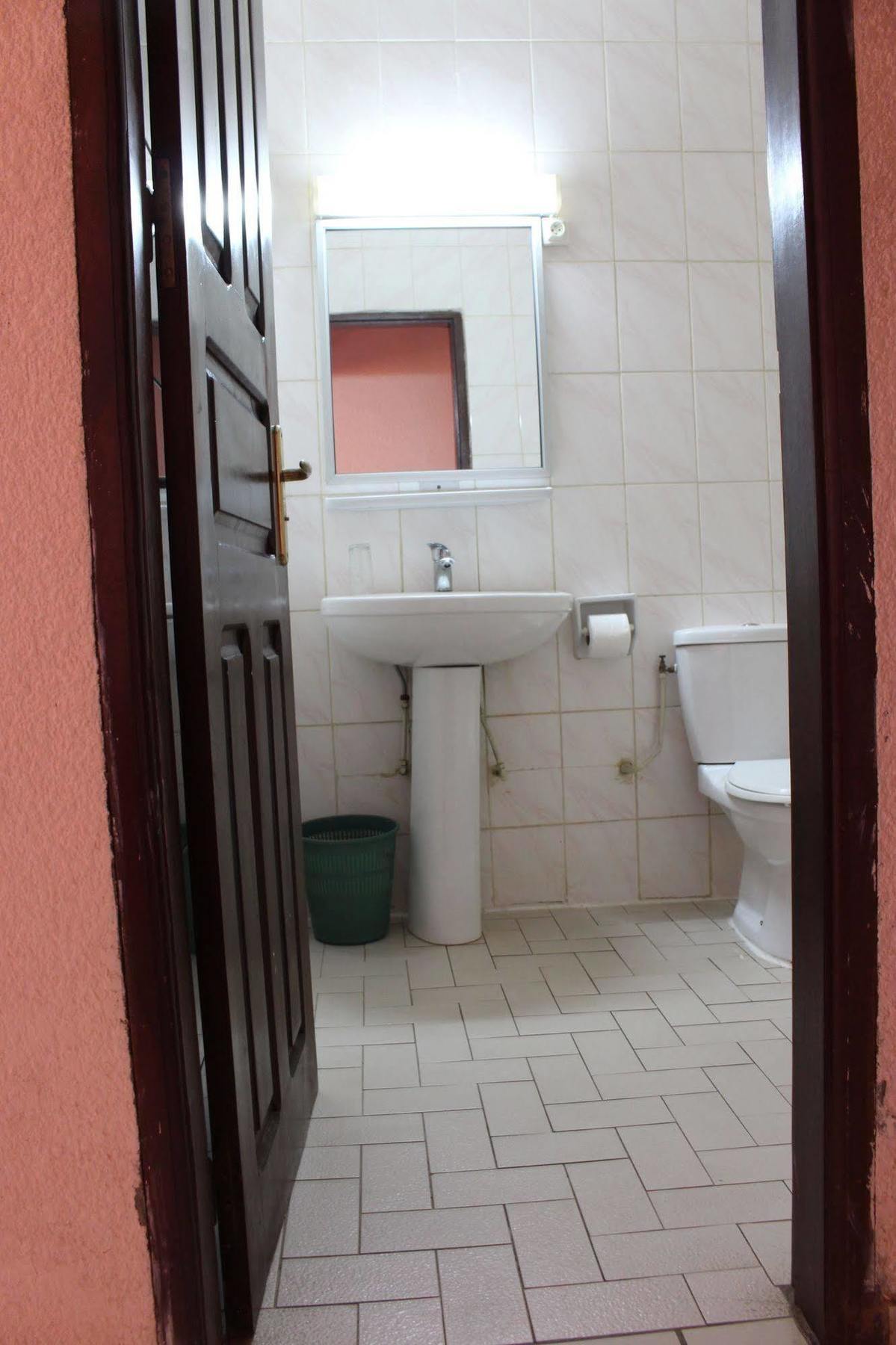 Prestige Hotel Yaoundé Kültér fotó