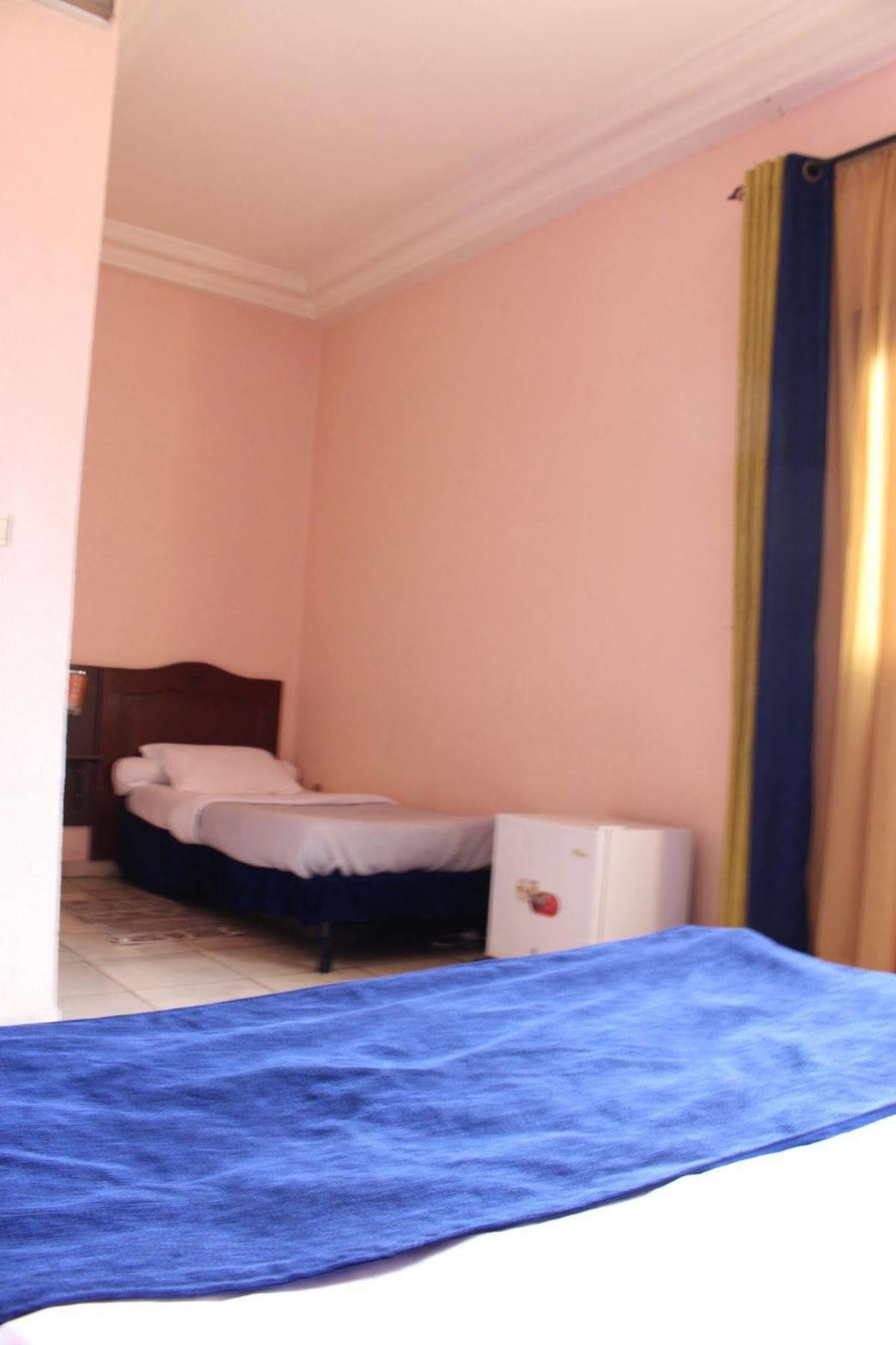 Prestige Hotel Yaoundé Kültér fotó